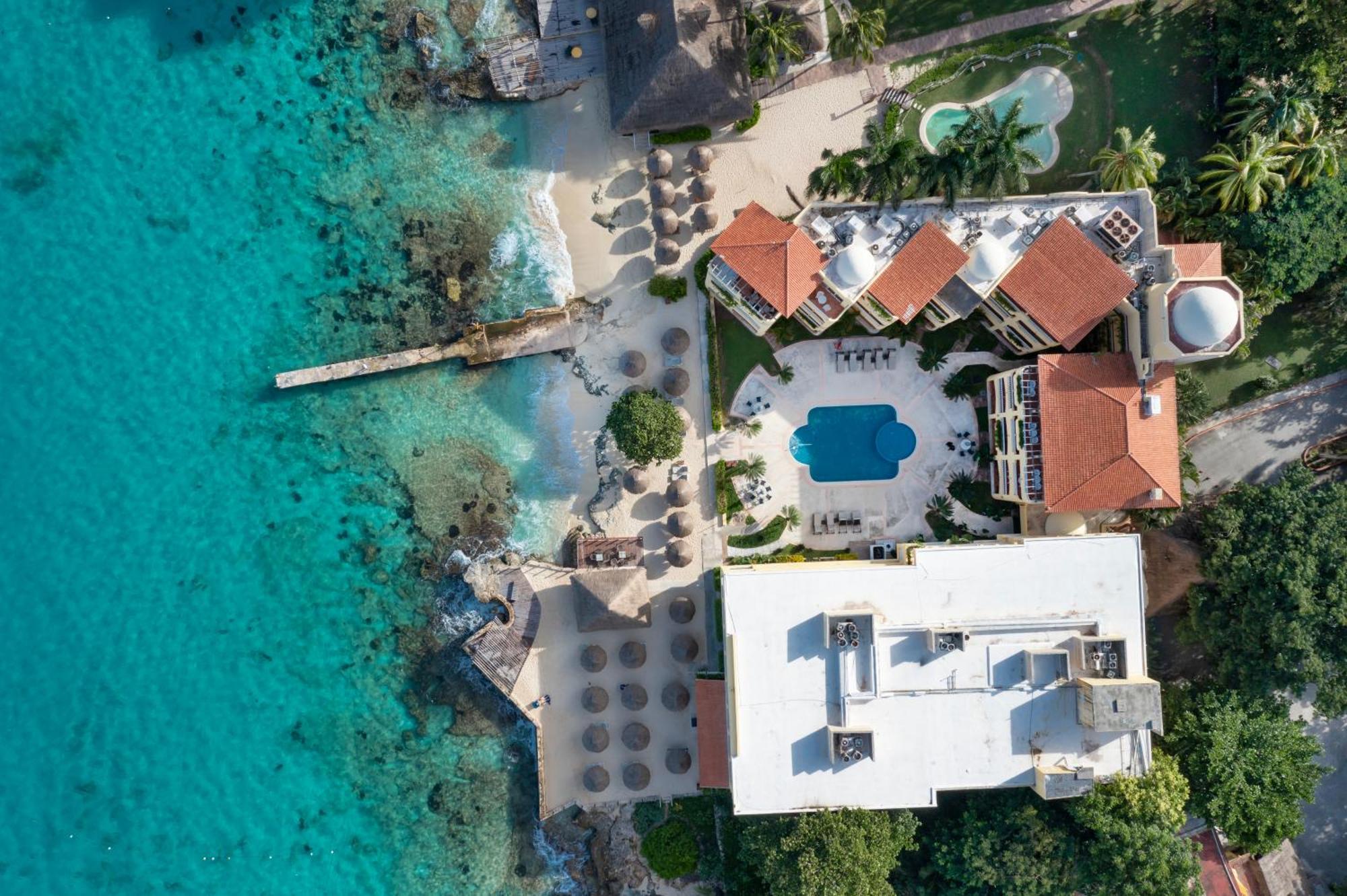 Playa Azul Cozumel Hotel Exterior photo